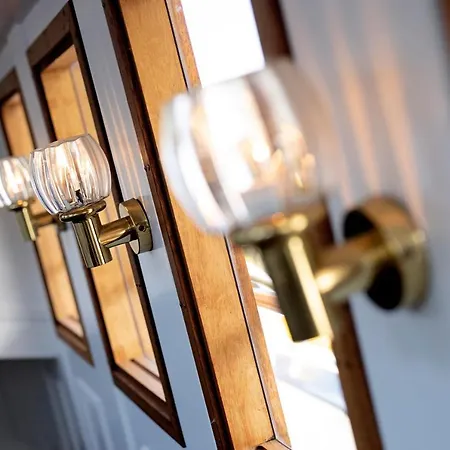 Straand Врадал