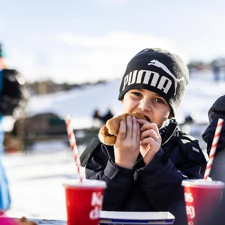 Straand Врадал