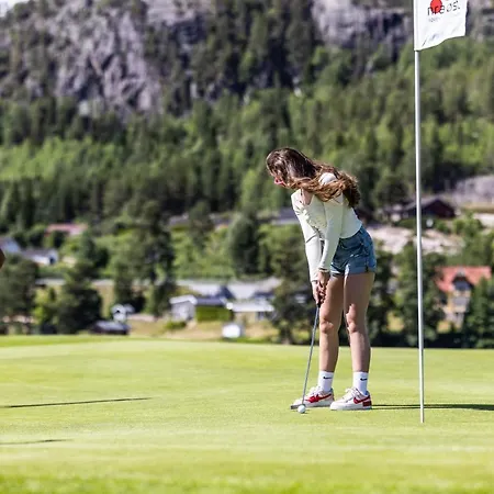 Straand Szálloda Vradal