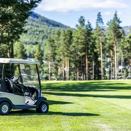 Szálloda Straand 4*